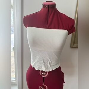 STRAPLESS CREAM TUBE TOP
